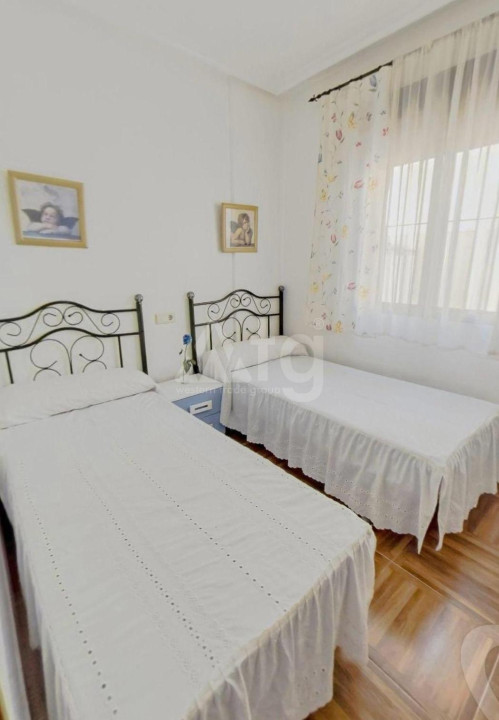 Bungalow w Torrevieja, 2 sypialnie - SHL55647 - 5