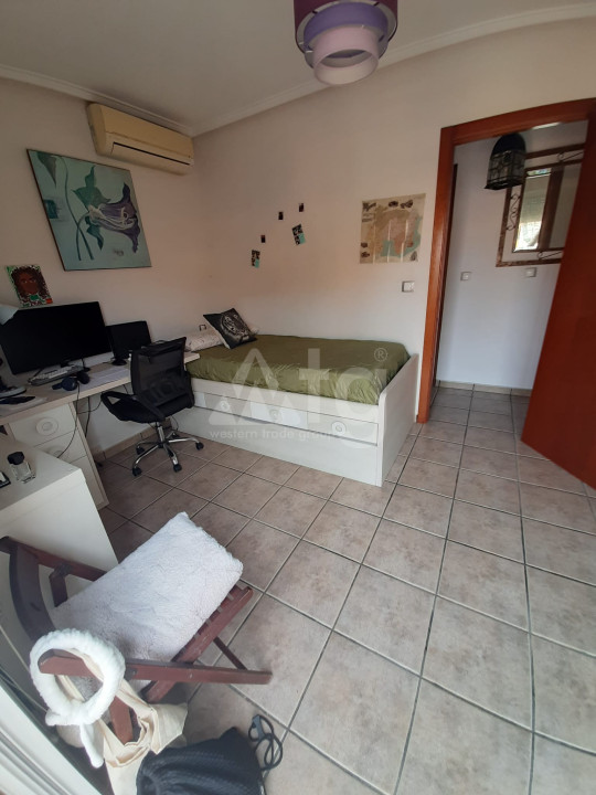 Duplex de 3 habitaciones en Torrevieja - TT54156 - 10