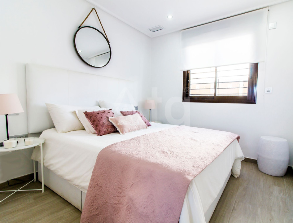 Appartement de 3 chambres à Torre de la Horadada - CC2655 - 19