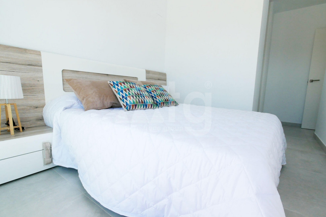 4 bedroom Villa in La Marina - GV5363 - 12