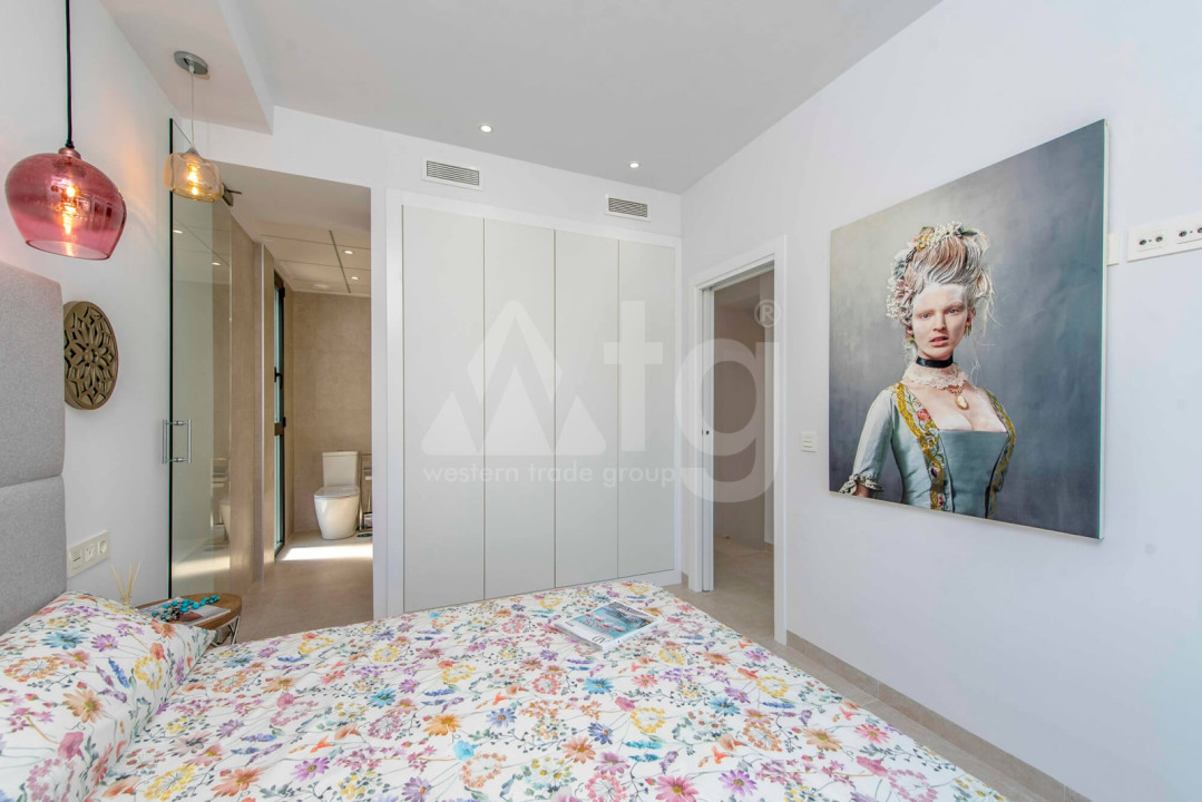3 bedroom Villa in Villamartin - HH6406 - 12