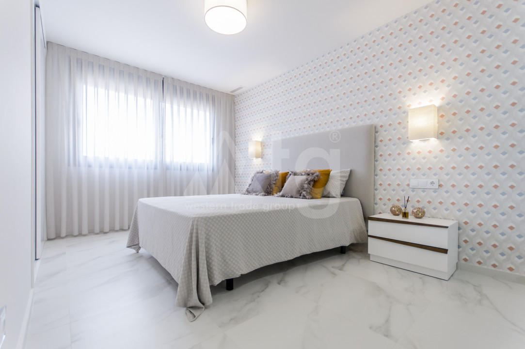 4 bedroom Villa in Dehesa de Campoamor - AGI115549 - 13