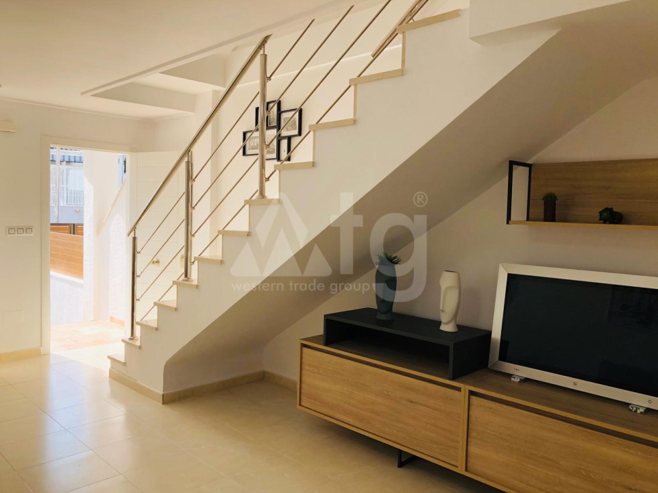 3 bedroom Duplex in Los Balcones - ERF115825 - 9