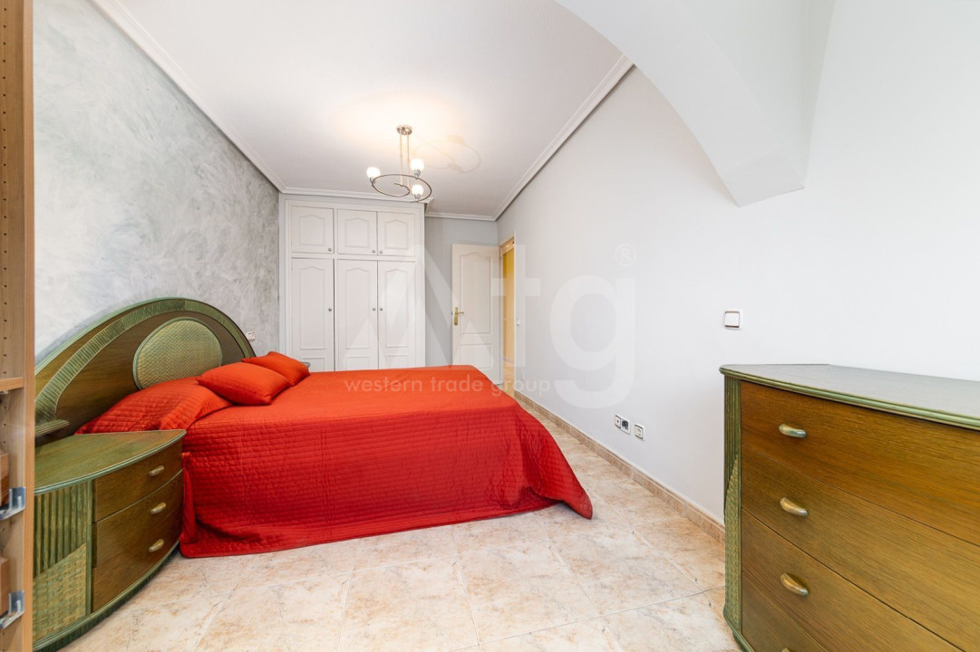 Penthouse cu 3 dormitoare în Torrevieja - MRS50314 - 13