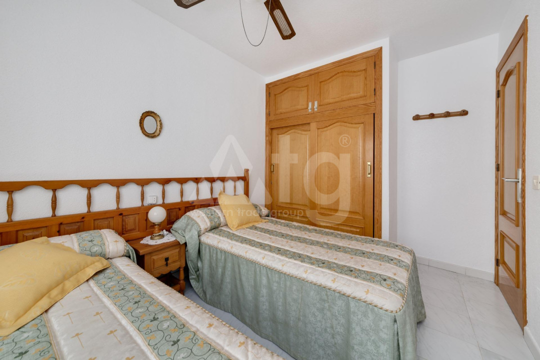 Penthouse de 2 chambres à Torrevieja - CBH55790 - 28