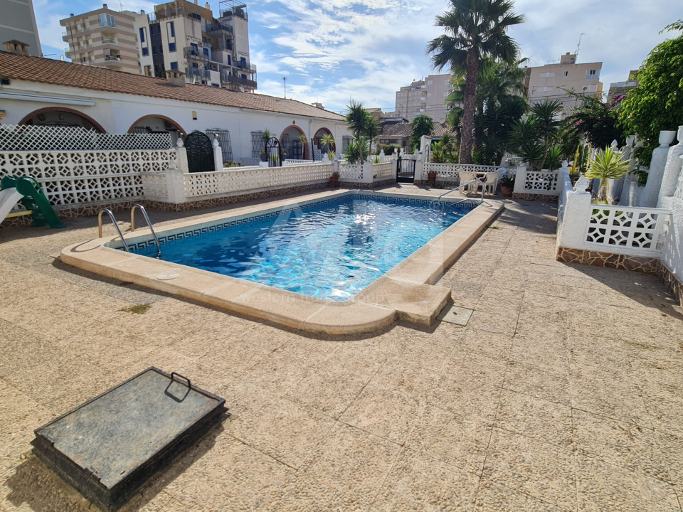 Townhouse cu 2 dormitoare în Torrevieja - CBH50789 - 10