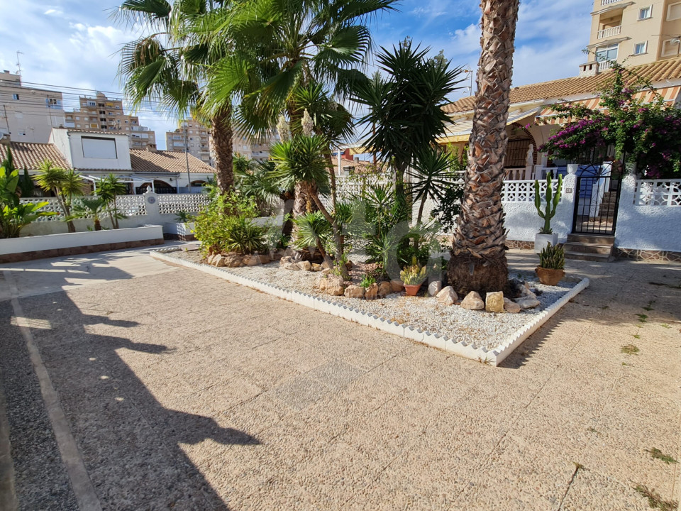 Townhouse cu 2 dormitoare în Torrevieja - CBH50789 - 41