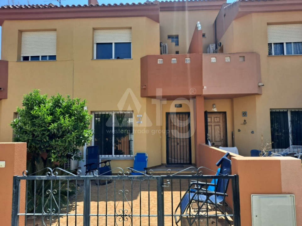 Townhouse cu 3 dormitoare în Dehesa de Campoamor - MRQ60196 - 1