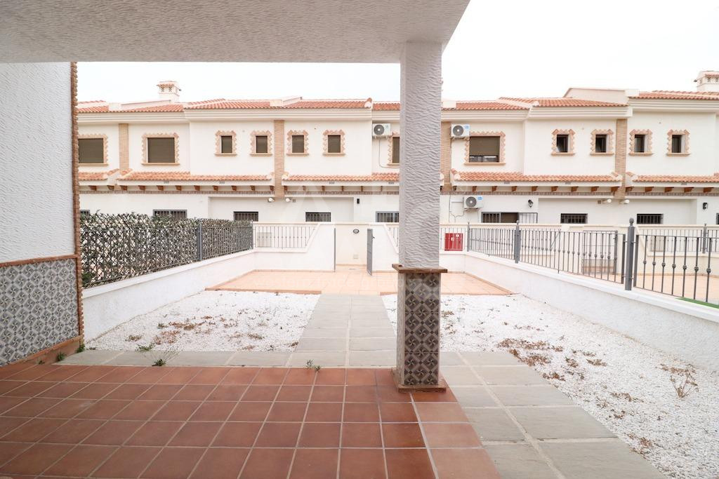 Townhouse cu 3 dormitoare în San Miguel de Salinas - CRR56957 - 2