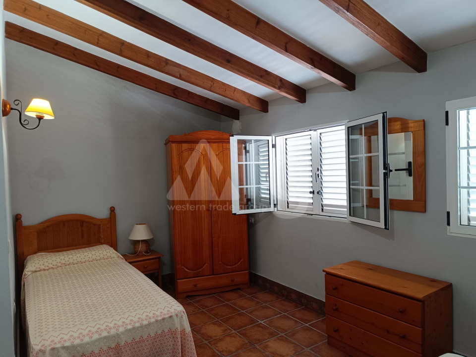 Townhouse cu 3 dormitoare în Torrevieja - RST53036 - 18