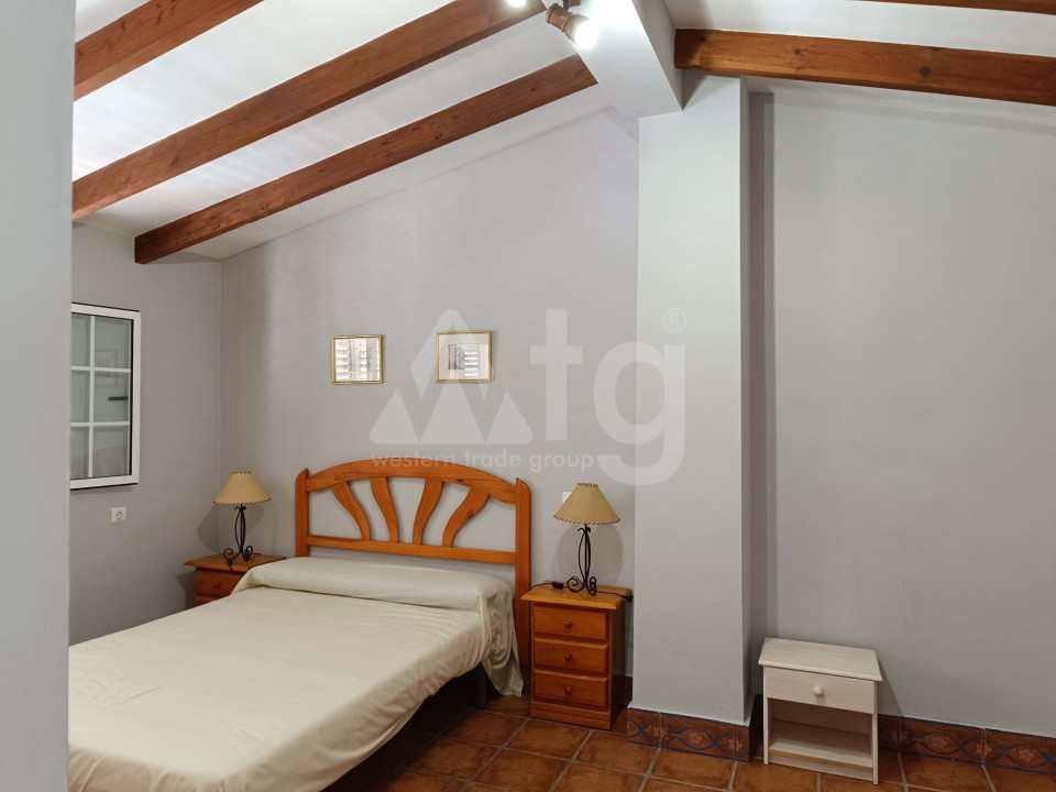 Townhouse cu 3 dormitoare în Torrevieja - RST53036 - 16