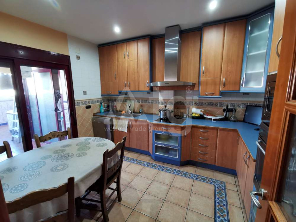 Townhouse cu 4 dormitoare în Almoradí - JLM49992 - 3