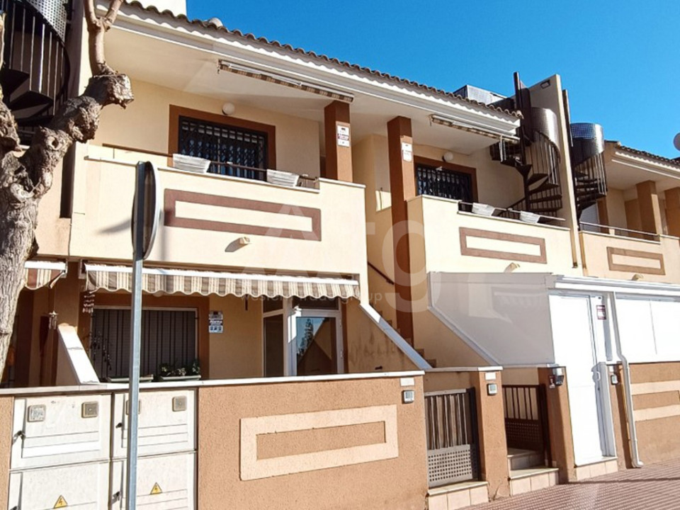 Townhouse cu 4 dormitoare în Los Alcázares - MRQ55443 - 1
