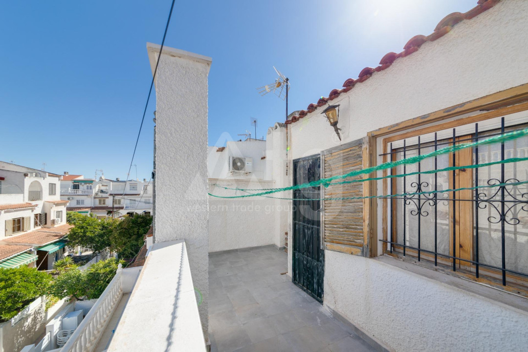 Townhouse de 3 chambres à Torrevieja - CBH55789 - 35