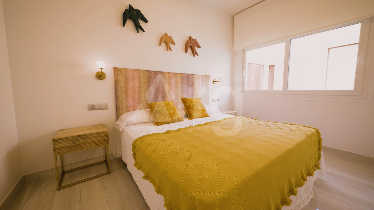 Vilă cu 3 dormitoare în Los Montesinos - AGI25805 - 12