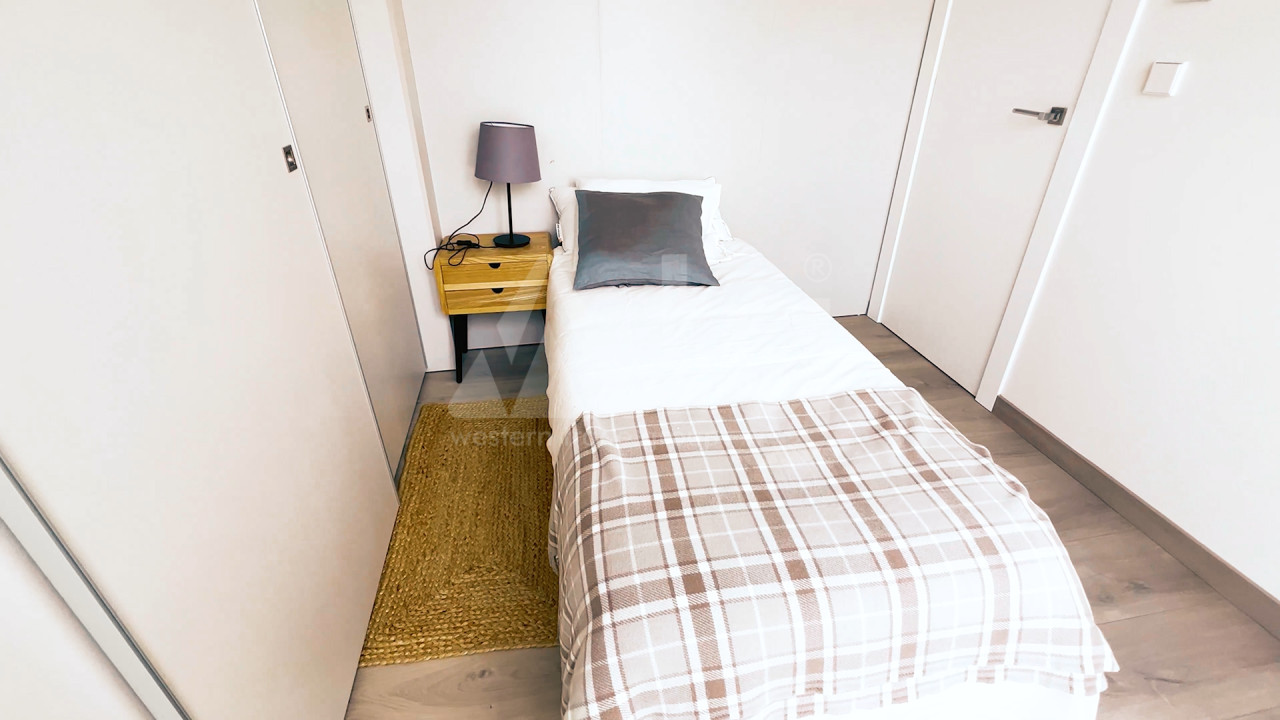 Vilă cu 3 dormitoare în Torrevieja  - US6827 - 17