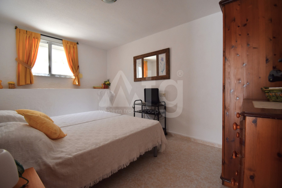 Vilă cu 4 dormitoare în Villamartin - VRE55604 - 15