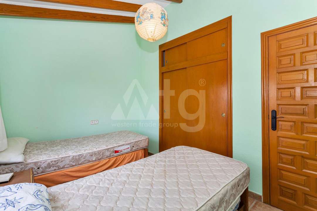 Vilă cu 5 dormitoare în Los Montesinos - CBH57040 - 19