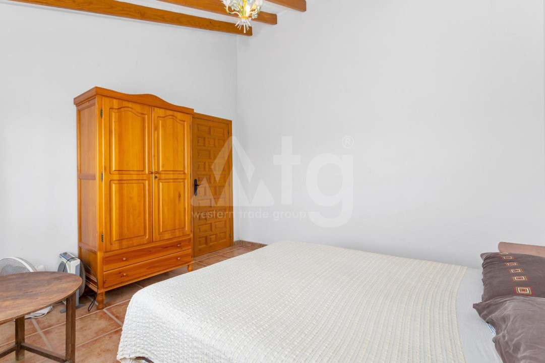 Vilă cu 5 dormitoare în Los Montesinos - CBH57040 - 14