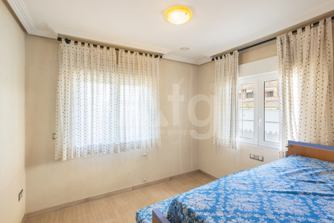 Vilă cu 5 dormitoare în Torrevieja - BCH57258 - 17