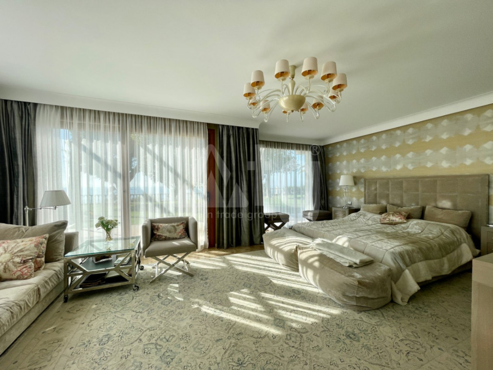 Vilă cu 6 dormitoare în El Campello - CGN54930 - 16