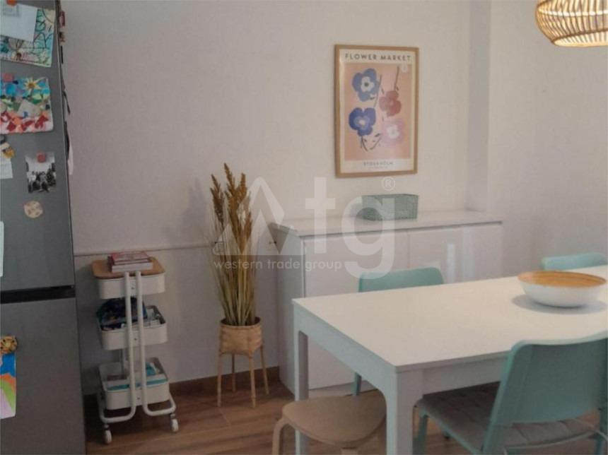 Villa de 2 chambres à Torrevieja - SHL55643 - 8