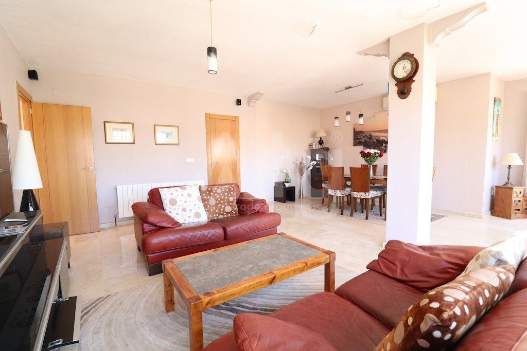 Villa de 3 chambres à Orihuela Costa - CRR41239 - 8