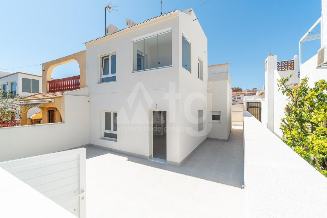 Villa de 3 chambres à Torrevieja - RPF55875 - 1