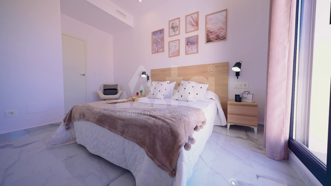 Villa de 3 chambres à Torrevieja - SUN47137 - 36