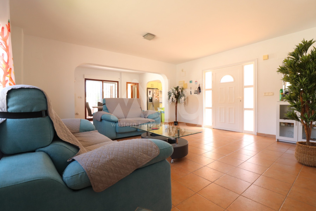 Villa de 3 habitaciones en Formentera del Segura - VRE57241 - 8