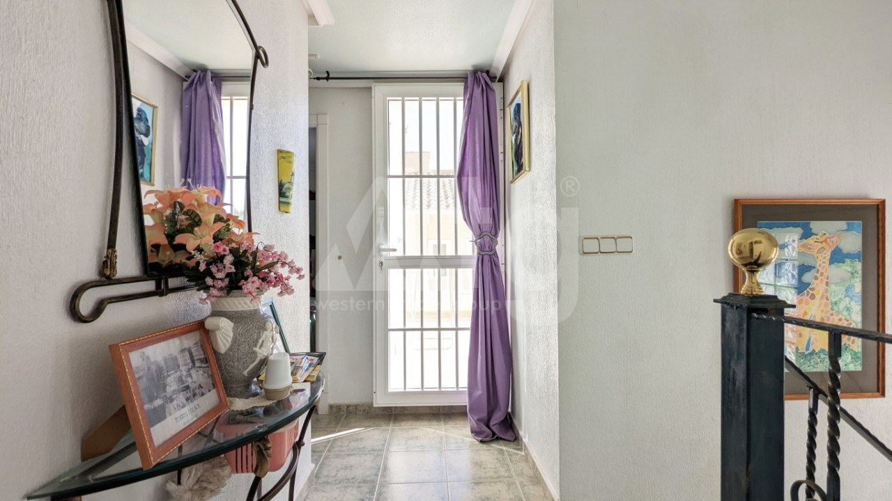 Villa de 3 habitaciones en Guardamar del Segura - ELA55897 - 10