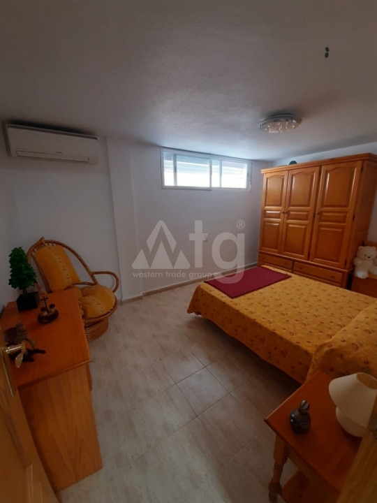 Villa de 3 habitaciones en Torrevieja - TT50380 - 10