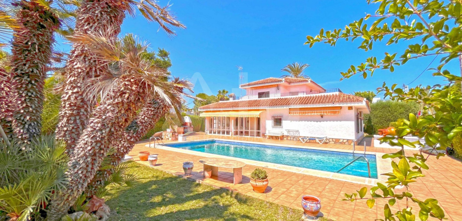 Villa de 4 chambres à Cabo Roig - MVR60538 - 1