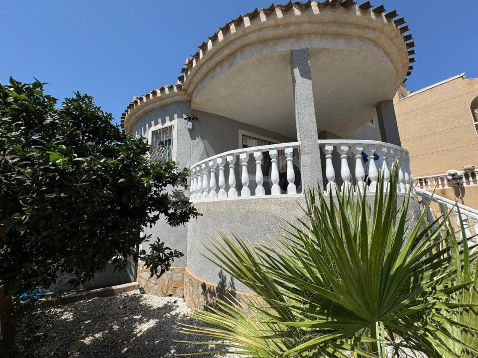 Villa de 4 chambres à Lomas de Cabo Roig - HRE61439 - 1