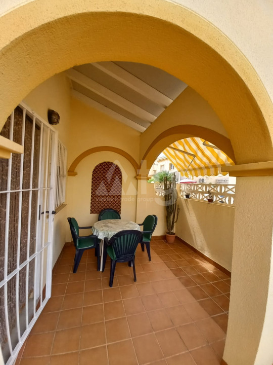 Villa de 4 chambres à Pilar de la Horadada - TT49037 - 2