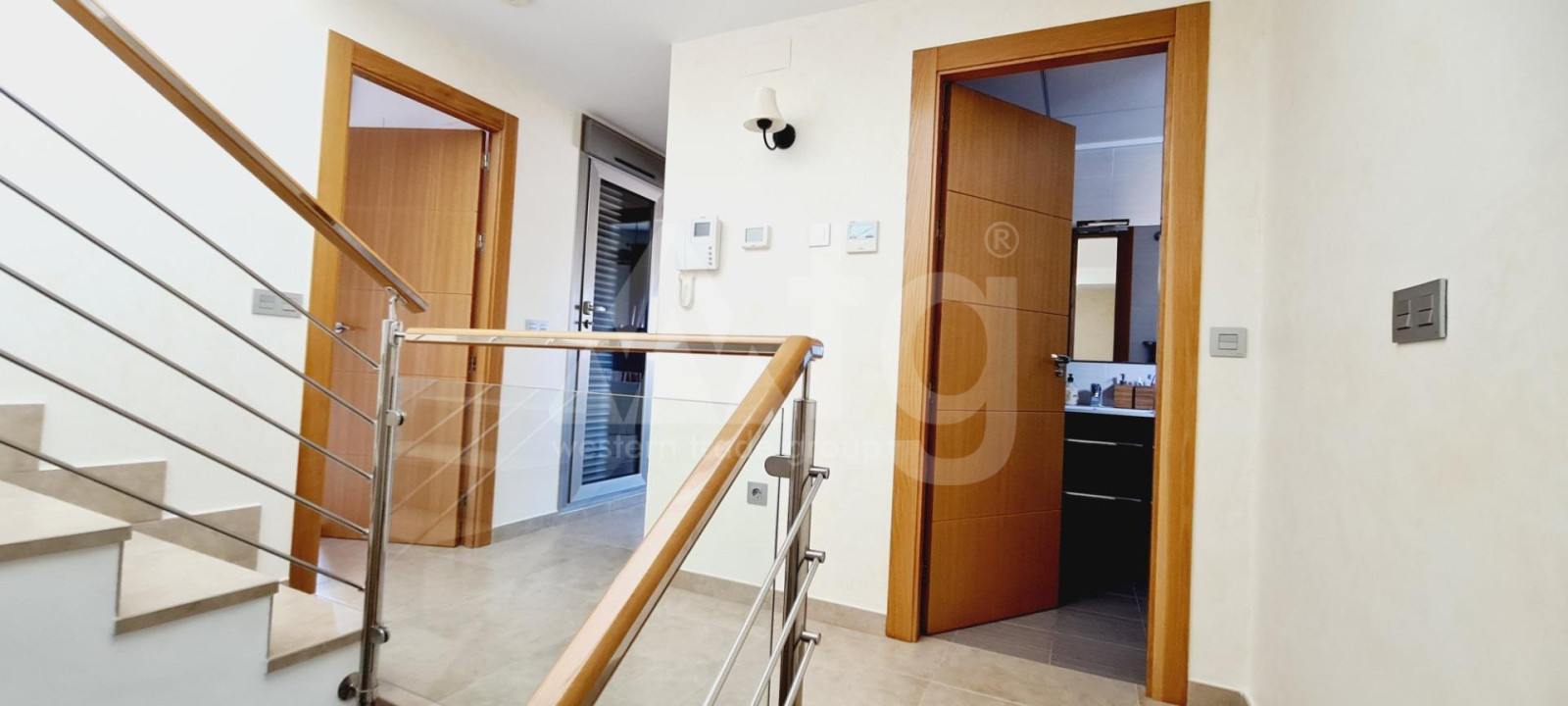 Villa de 4 chambres à Torrevieja - SHL44384 - 15