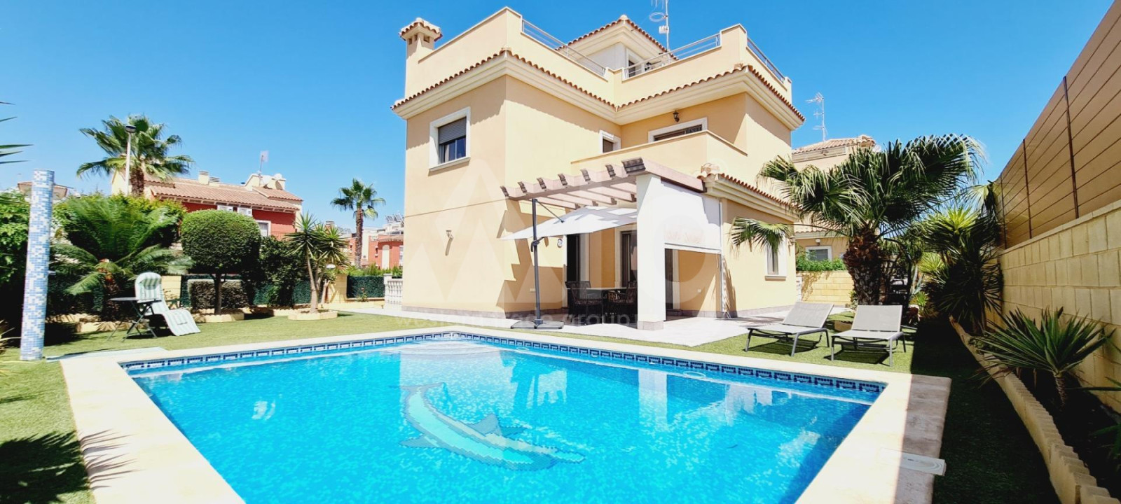 Villa de 4 chambres à Torrevieja - SHL44384 - 1