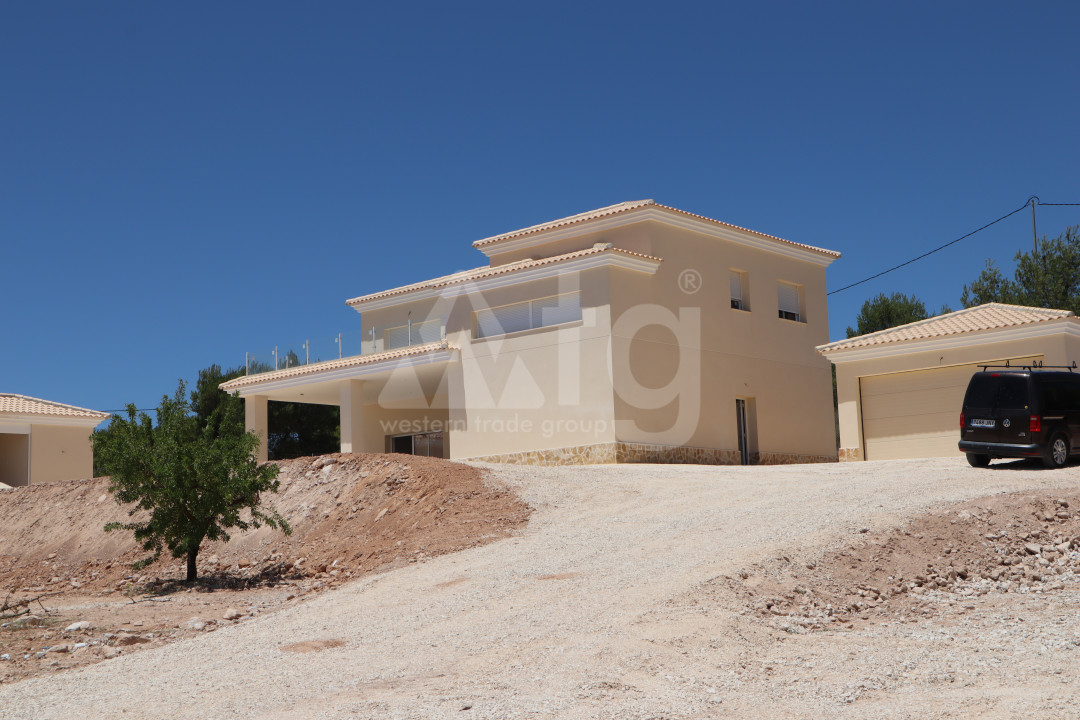 Villa de 4 habitaciones en Pinoso - CLR1117400 - 12