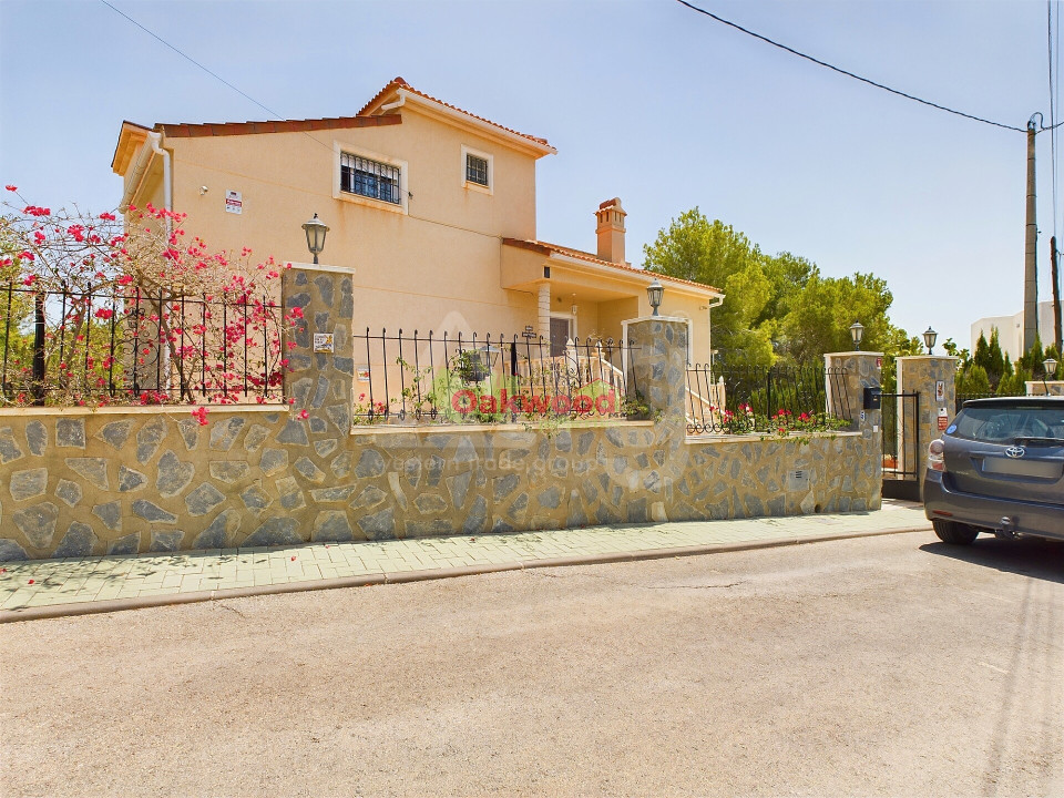 Villa de 4 habitaciones en Pinar de Campoverde - OKW58558 - 33