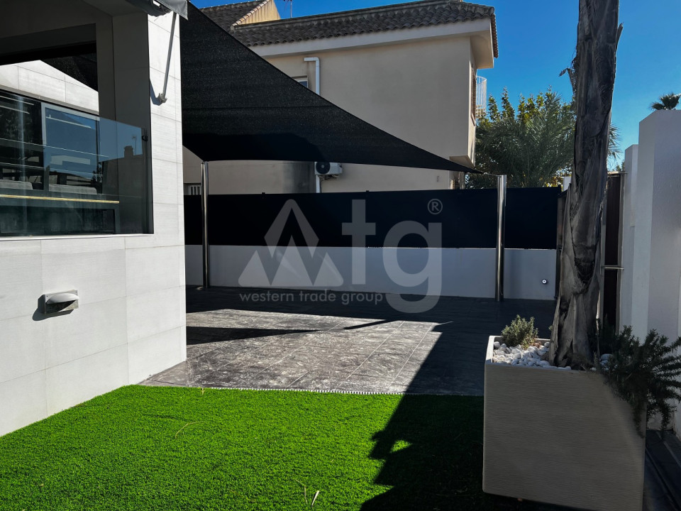 Villa de 5 chambres à Almoradí - NHT59565 - 3