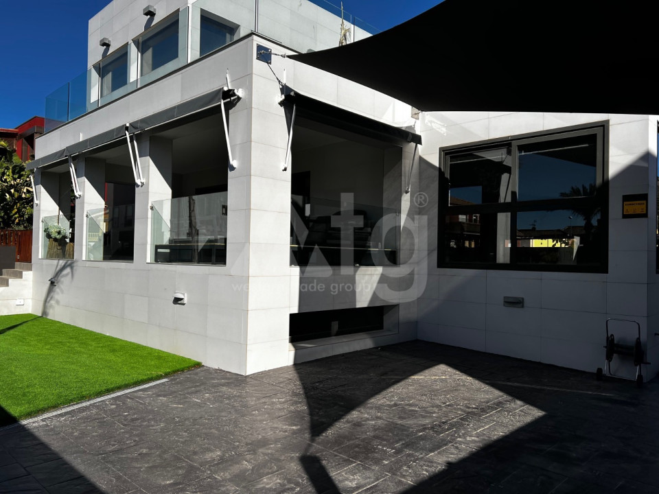 Villa de 5 chambres à Almoradí - NHT59565 - 34