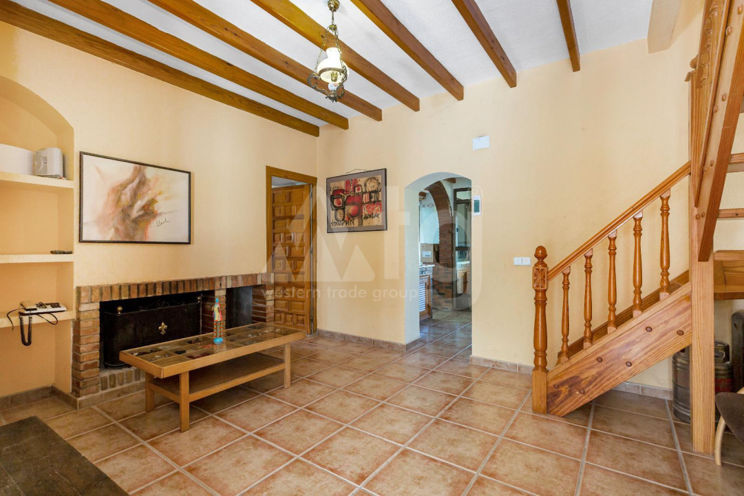 Villa de 5 chambres à Los Montesinos - CBH57040 - 8