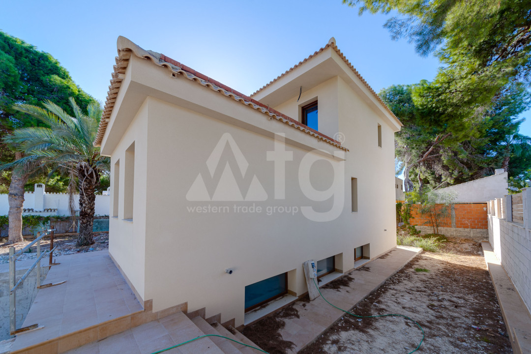 Villa de 5 chambres à Punta Prima - CBC59709 - 42