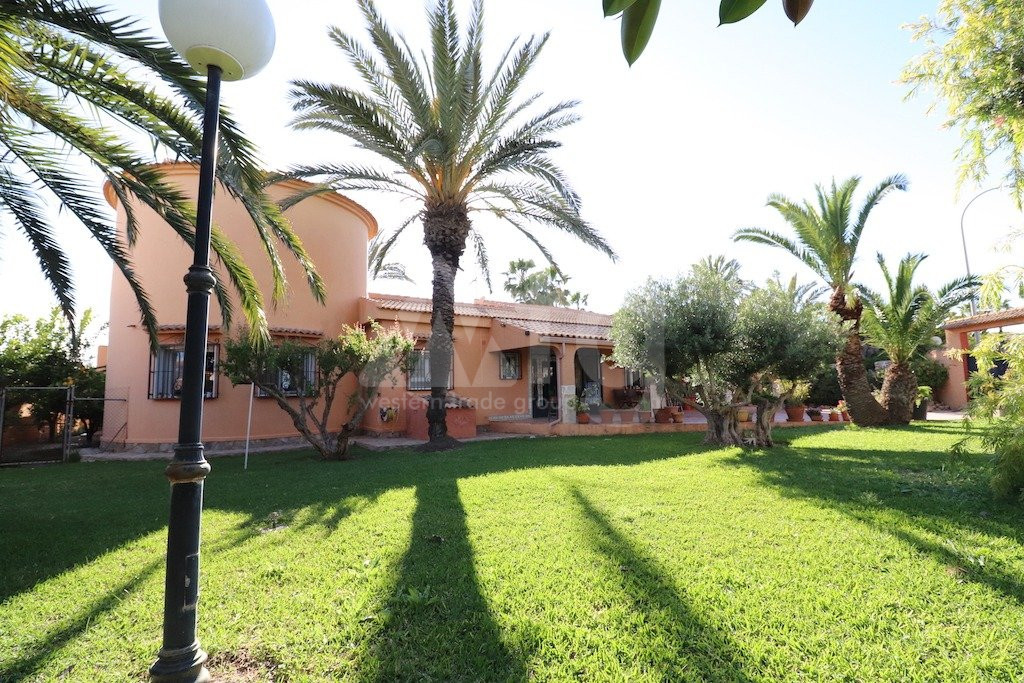 Villa de 5 chambres à Torrevieja - CRR41231 - 32