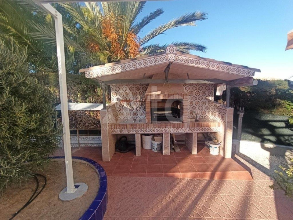 Villa de 5 chambres à Torrevieja - SHL32769 - 25