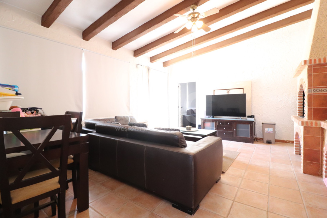 Villa de 6 habitaciones en Almoradí - VRE57604 - 8