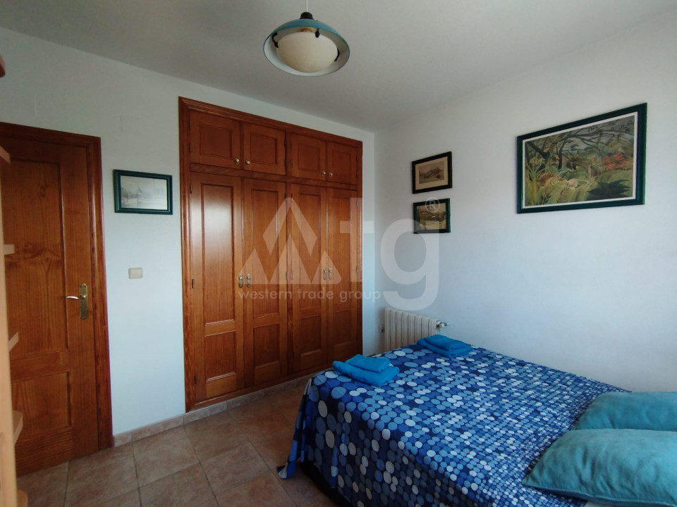 Villa de 6 habitaciones en Torrevieja - MRQ55441 - 13