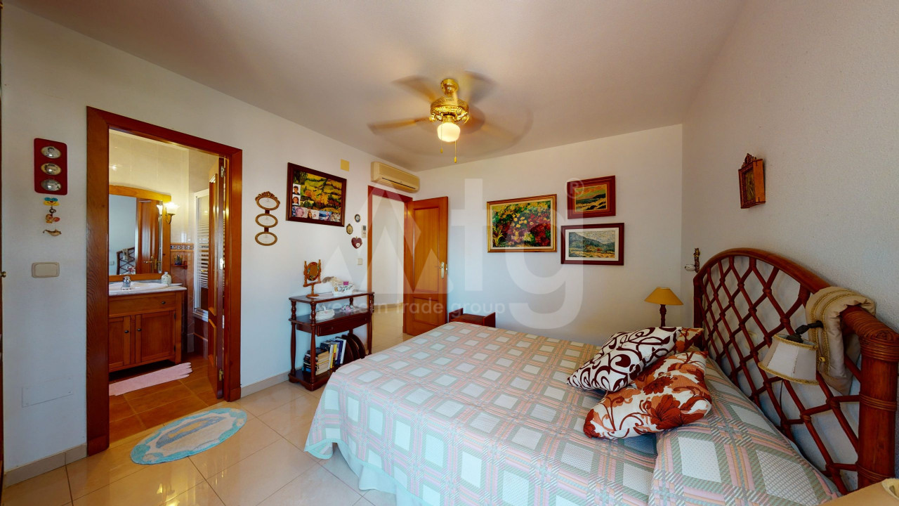 Villa de 8 habitaciones en Cabo Roig - TT49018 - 29