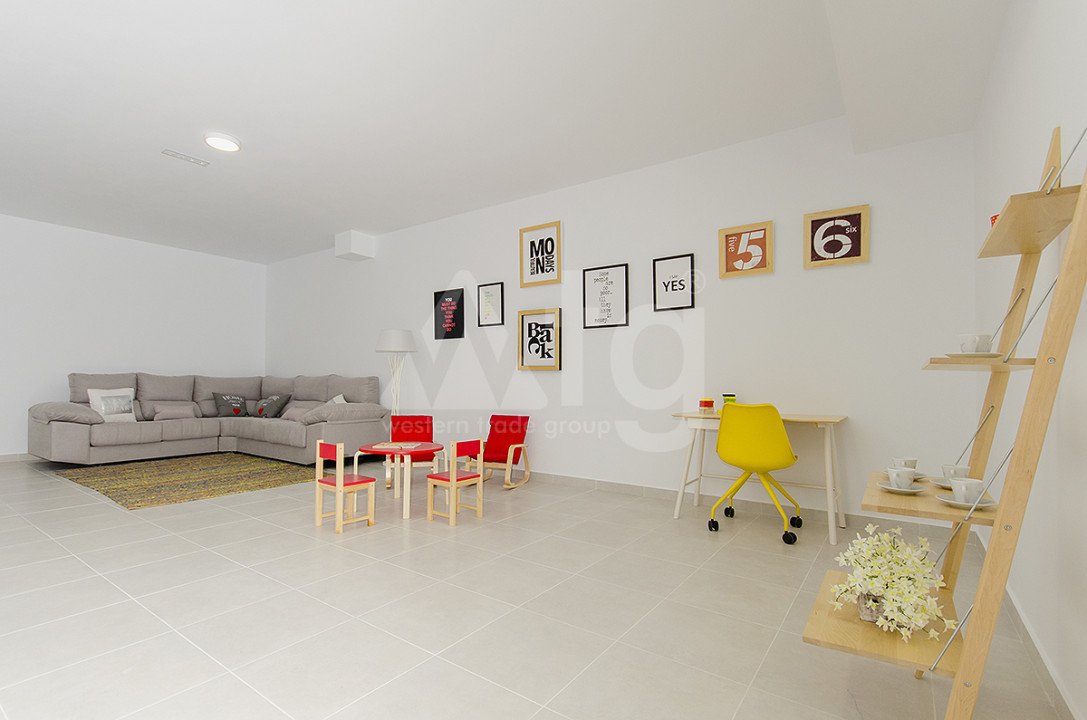 Villa de 4 habitaciones en Dehesa de Campoamor - AGI115623 - 28