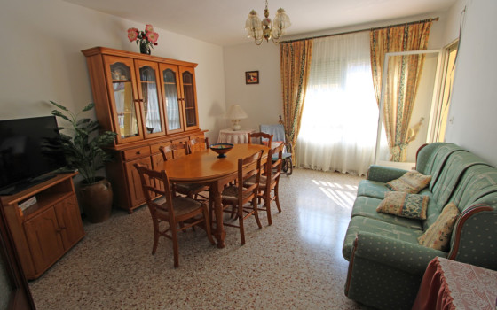 3 Schlafzimmer Appartement in Orba - PGP100807 - Foto - 1
